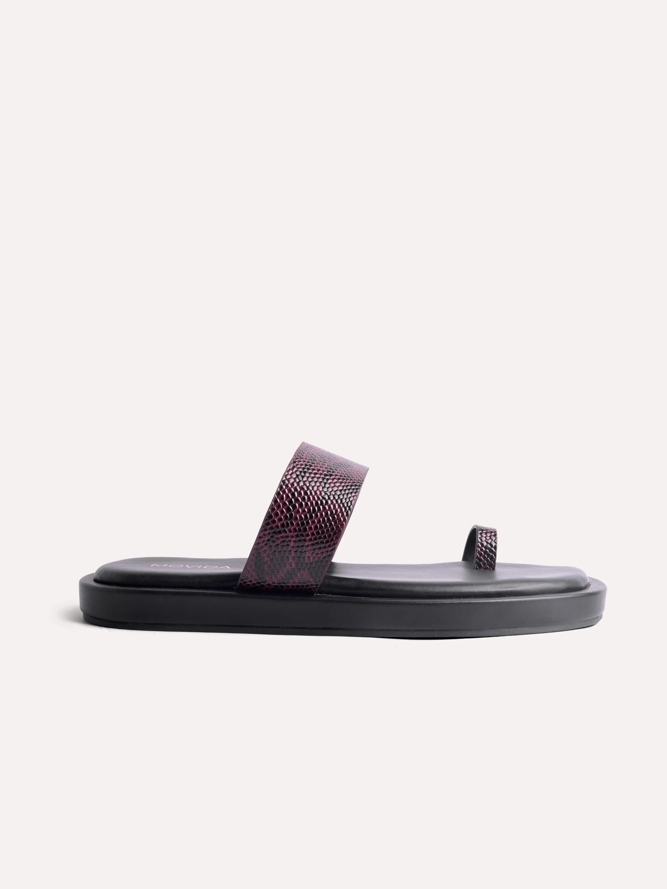  Product ecommerce photoshoot Footwear Heels